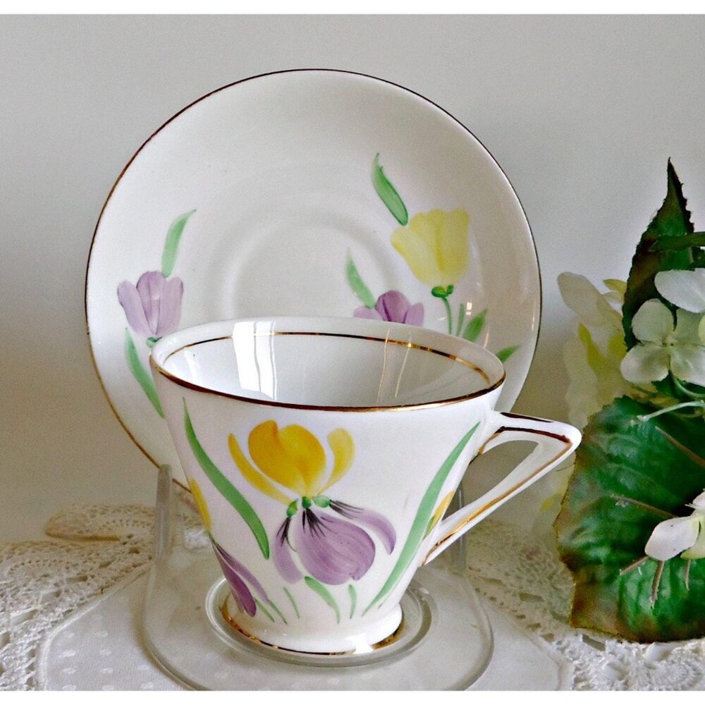 Tea Cup and Saucer Saucer Vintage Teacup and Saucer Phoenix Bone China